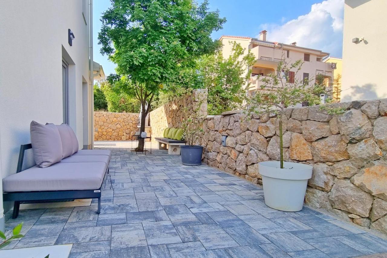 Luxury Apartment Viktorija With Private Pool Čižići Exterior foto